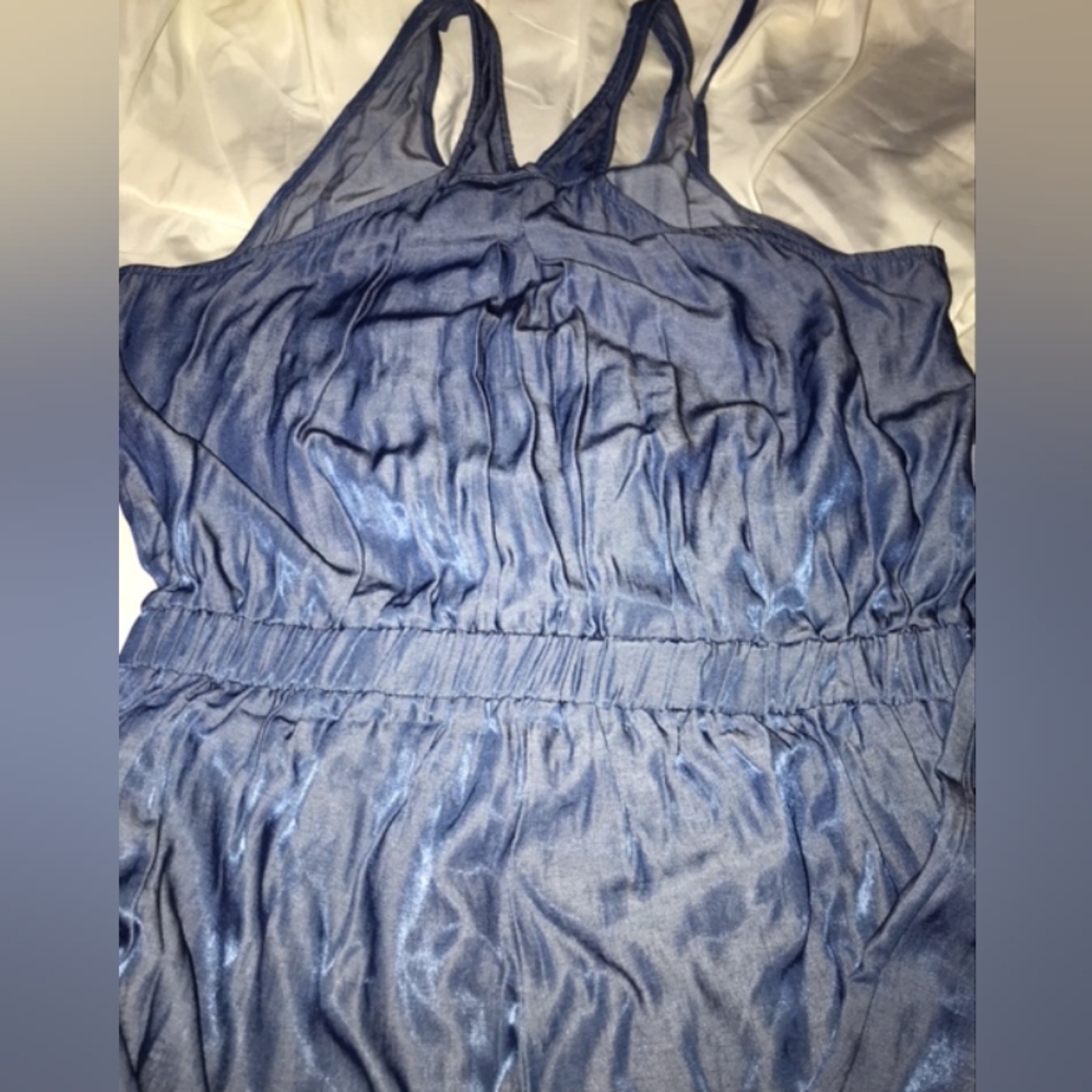 Stylish Blue Sleeveless Jumpsuit Romper - Picture 2 of 4